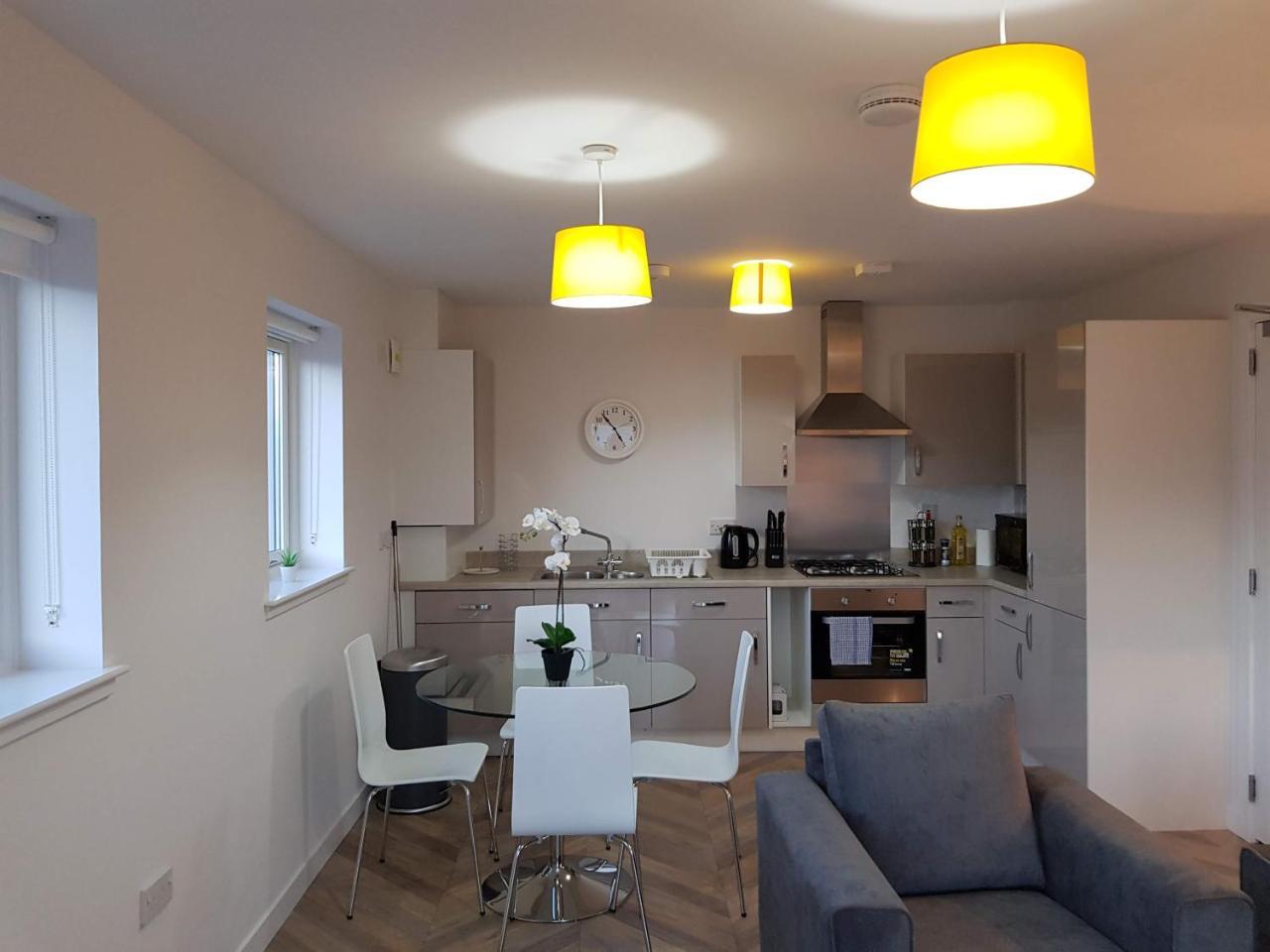3 Royal View Apartments Стерлинг Экстерьер фото